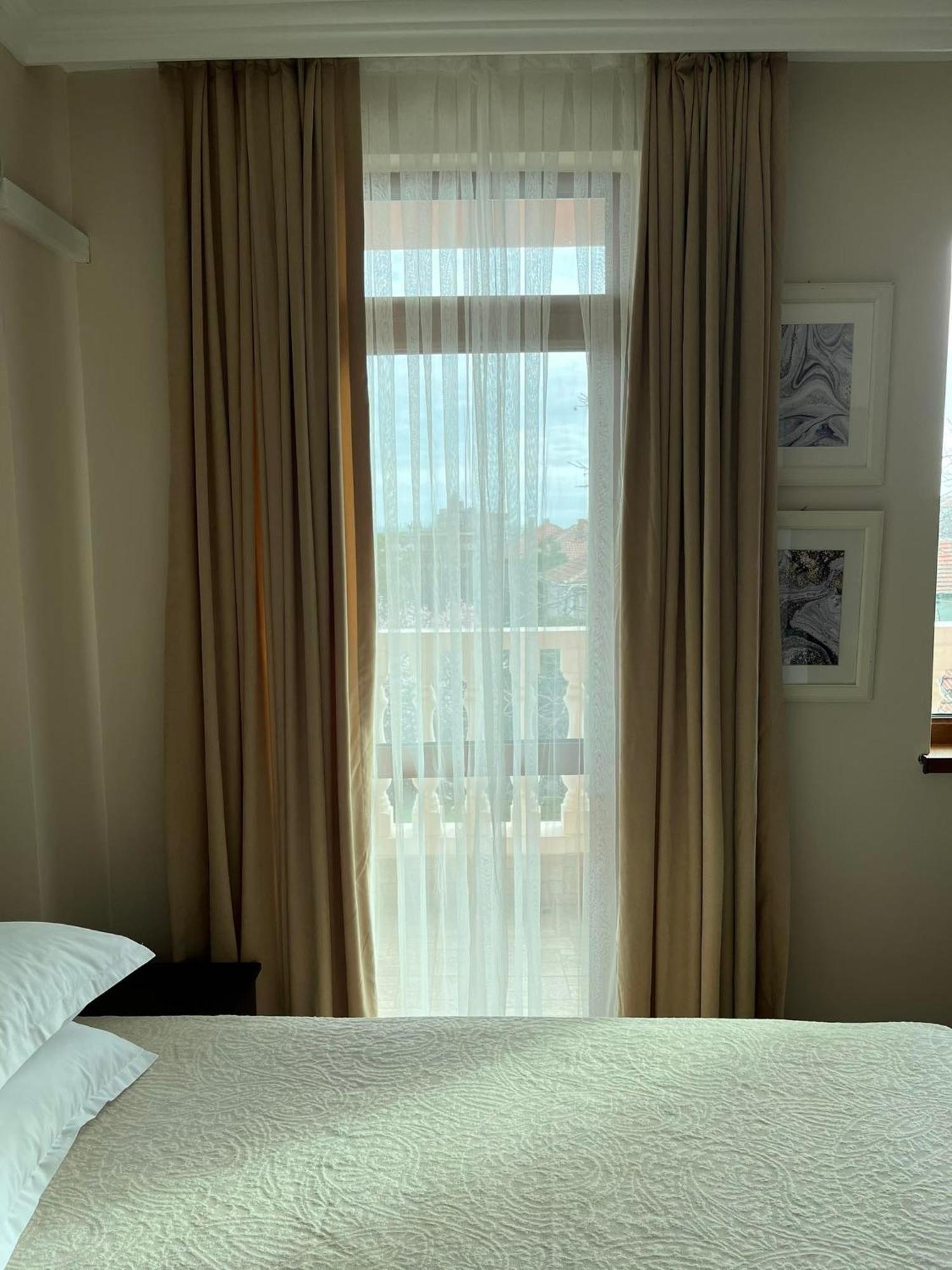 Red House Family Hotel Ravda Bagian luar foto