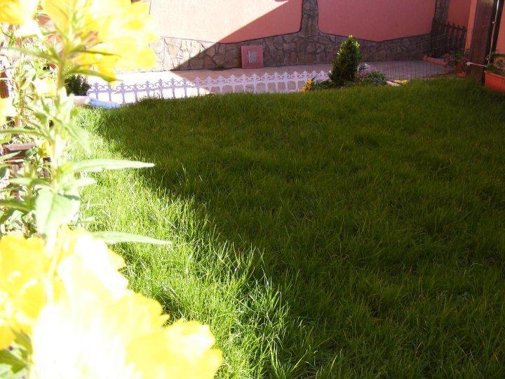 Red House Family Hotel Ravda Bagian luar foto