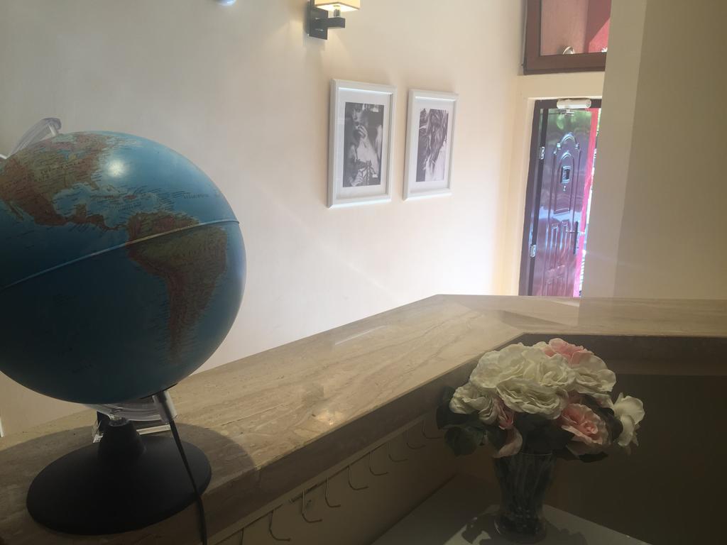 Red House Family Hotel Ravda Bagian luar foto