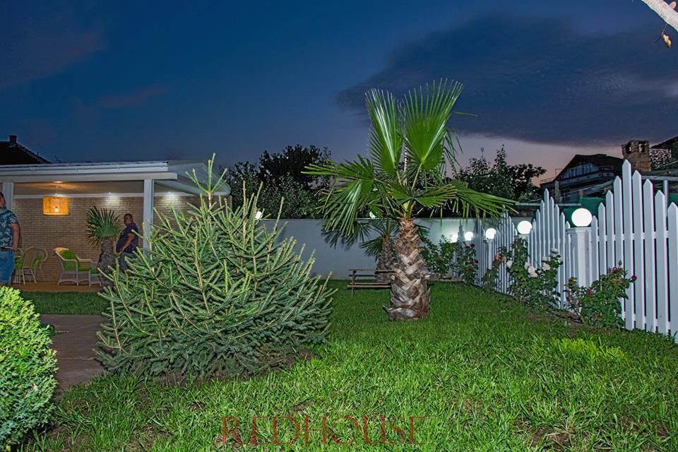 Red House Family Hotel Ravda Bagian luar foto