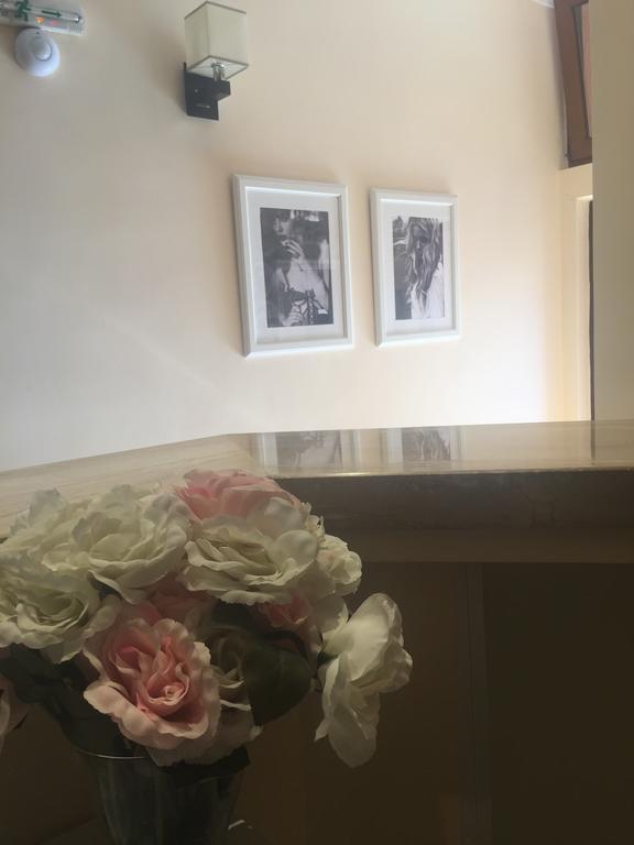 Red House Family Hotel Ravda Bagian luar foto